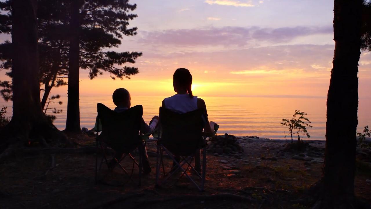 Sunset scene from the "Kentucky, Yes" promotional video Sunset scene from the "Kentucky, Yes" promotional video