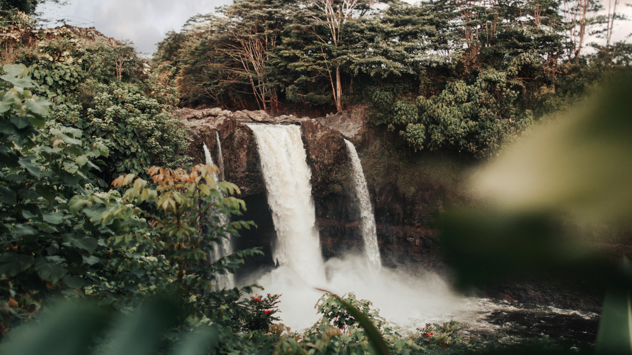 Rainbow Falls in Hilo, Hawaii
