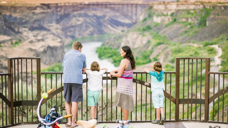 Vista del Snake River Canyon en el sur de Idaho Vista del Snake River Canyon en el sur de Idaho