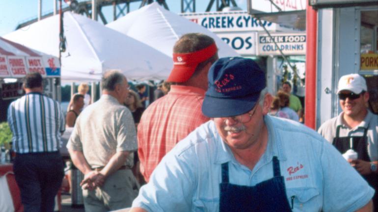Follow the Western Kentucky Barbecue Trail to restaurants and festivals, including Henderson, Kentucky’s annual W.C. Handy Blues & Barbecue Festival in June. Follow the Western Kentucky Barbecue Trail to restaurants and festivals, including Henderson, Kentucky’s annual W.C. Handy Blues & Barbecue Festival in June.