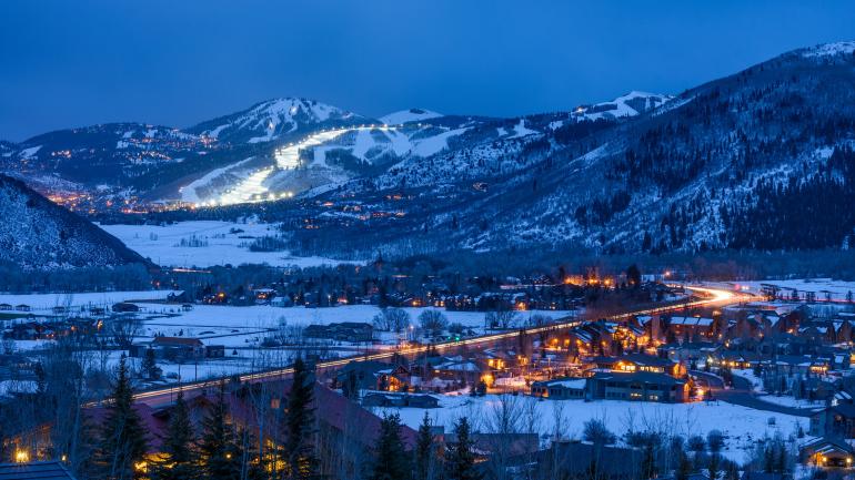 Luces de la ciudad en Park City, Utah Luces de la ciudad en Park City, Utah