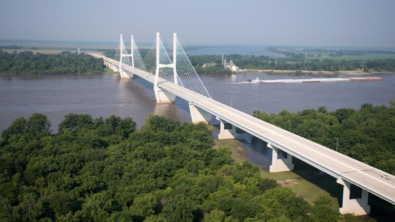 Greenville Bridge over the Mississippi River, Mississippi Greenville Bridge over the Mississippi River, Mississippi