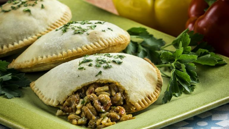 On the Red River Riches Trail through northwest Louisiana, regional delicacies get a Southern twist, resulting in home-style dishes such as crawfish pie. On the Red River Riches Trail through northwest Louisiana, regional delicacies get a Southern twist, resulting in home-style dishes such as crawfish pie.