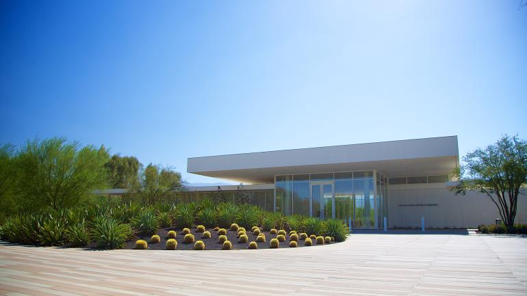 Midcentury modern architecture throughout the Palm Springs area has drawn Hollywood stars for years Midcentury modern architecture throughout the Palm Springs area has drawn Hollywood stars for years