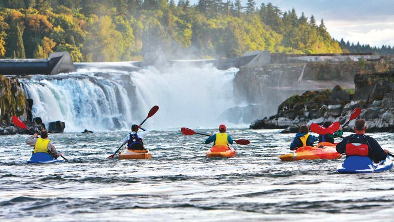 Enjoy the scenic thrill of exploring Willamette Falls by kayak before refueling at the area’s many restaurants and pubs. Enjoy the scenic thrill of exploring Willamette Falls by kayak before refueling at the area’s many restaurants and pubs.