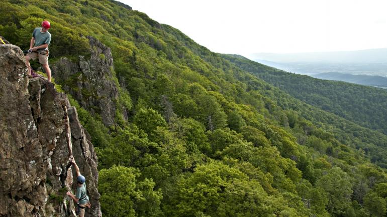 Rock Climbing opportunities are abundant throughout Shenandoah National Park in Virginia. Rock Climbing opportunities are abundant throughout Shenandoah National Park in Virginia.