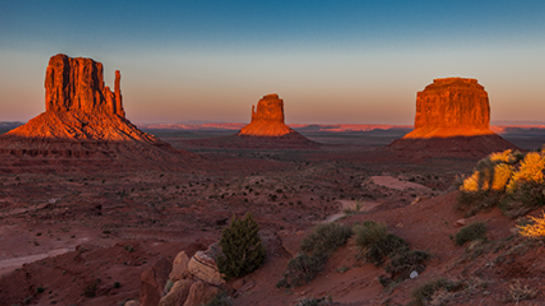 The Mittens and Merrick Butte, seen from the edge of Monument Valley The Mittens and Merrick Butte, seen from the edge of Monument Valley