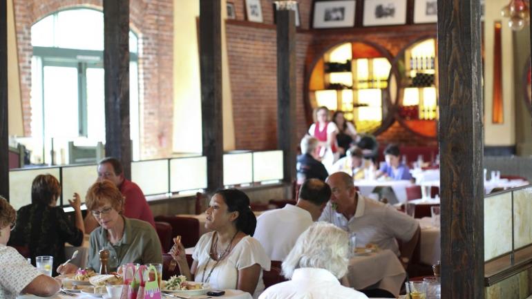 This creative Kansas City neighborhood is full of stylish restaurants. Gallery-hop, then stop into Lidia's for northern Italian specialties. This creative Kansas City neighborhood is full of stylish restaurants. Gallery-hop, then stop into Lidia's for northern Italian specialties.