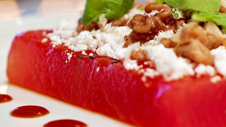 Taste what the buzz is about at restaurants including Kaʻana Kitchen, where 85 percent of ingredients are sourced from island growers, ranchers and fishers. Taste what the buzz is about at restaurants including Kaʻana Kitchen, where 85 percent of ingredients are sourced from island growers, ranchers and fishers.