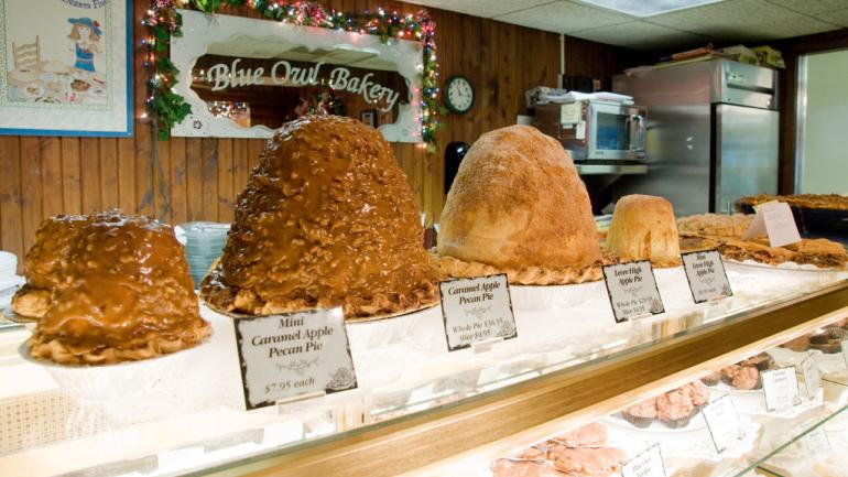 The Blue Owl in Kimmswick, Missouri is famous for its towering apple pies that feature 18 Golden Delicious apples and homemade pie crust. The Blue Owl in Kimmswick, Missouri is famous for its towering apple pies that feature 18 Golden Delicious apples and homemade pie crust.