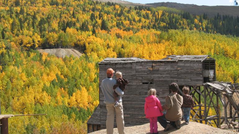 Immerse yourself in mining history against a stunning Colorado backdrop in Cripple Creek. Immerse yourself in mining history against a stunning Colorado backdrop in Cripple Creek.