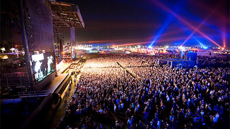 Coachella main stage and spectators Coachella main stage and spectators