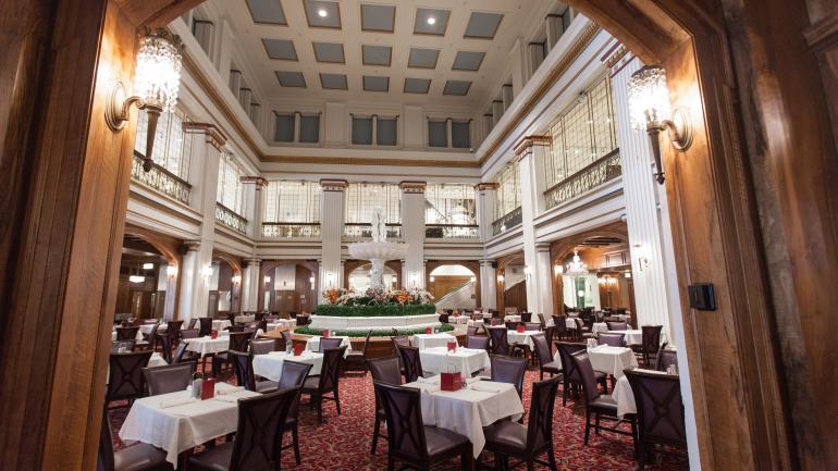 Step into the Walnut Room for world-class dining. Step into the Walnut Room for world-class dining.