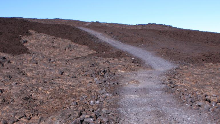 The otherworldly landscape of Mauna Loa Road The otherworldly landscape of Mauna Loa Road