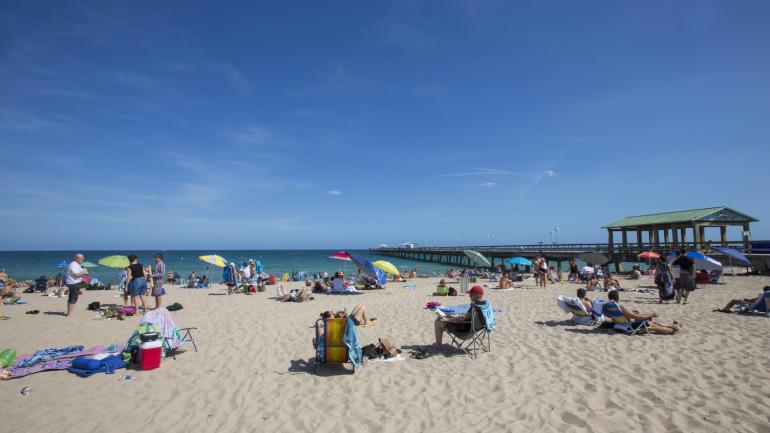 A day at the beach in Lauderdale-by-the-Sea A day at the beach in Lauderdale-by-the-Sea