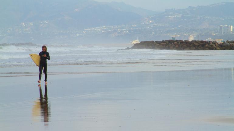 Surfing in Los Angeles, California Surfing in Los Angeles, California