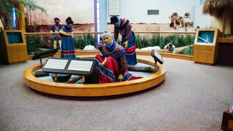 Ah-Tah-Thi-Ki Museum’s lifelike exhibits Ah-Tah-Thi-Ki Museum’s lifelike exhibits
