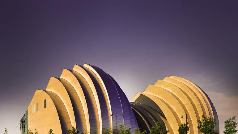 The Kauffman Center’s unique architecture The Kauffman Center’s unique architecture