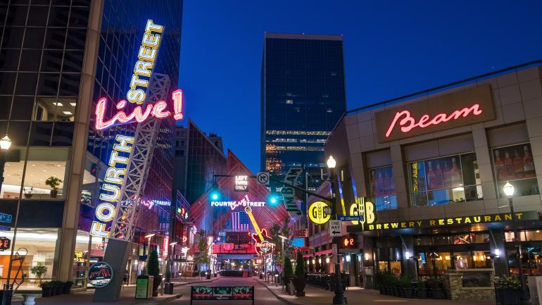 The Fastest Two Minutes in Sports: Louisville, Kentucky The Fastest Two Minutes in Sports: Louisville, Kentucky