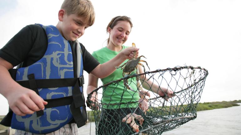 Crabbing, a fun pastime in Southwest Louisiana Crabbing, a fun pastime in Southwest Louisiana