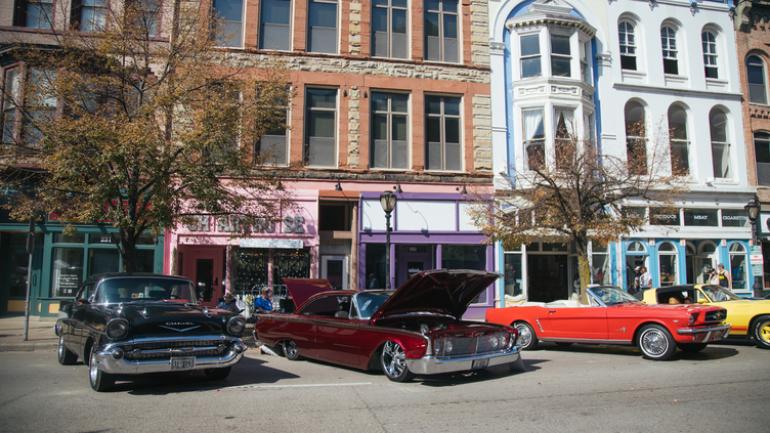 Route 66 with vintage Americana cars Route 66 with vintage Americana cars