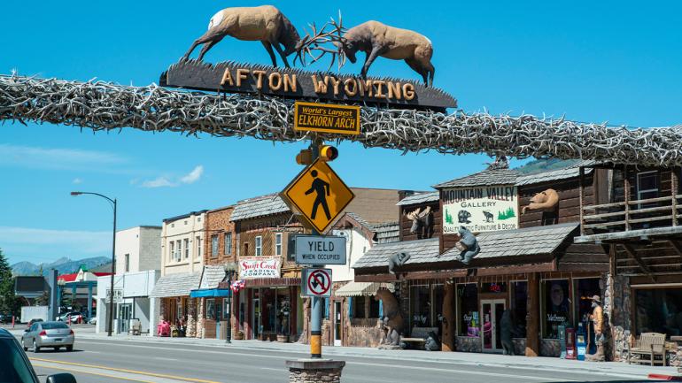 Quaint shops surrounding the world’s largest elkhorn arch in Afton, Wyoming Quaint shops surrounding the world’s largest elkhorn arch in Afton, Wyoming