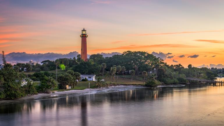 The Jupiter Inlet lighthouse, perhaps a view that inspired Jimmy Buffett The Jupiter Inlet lighthouse, perhaps a view that inspired Jimmy Buffett