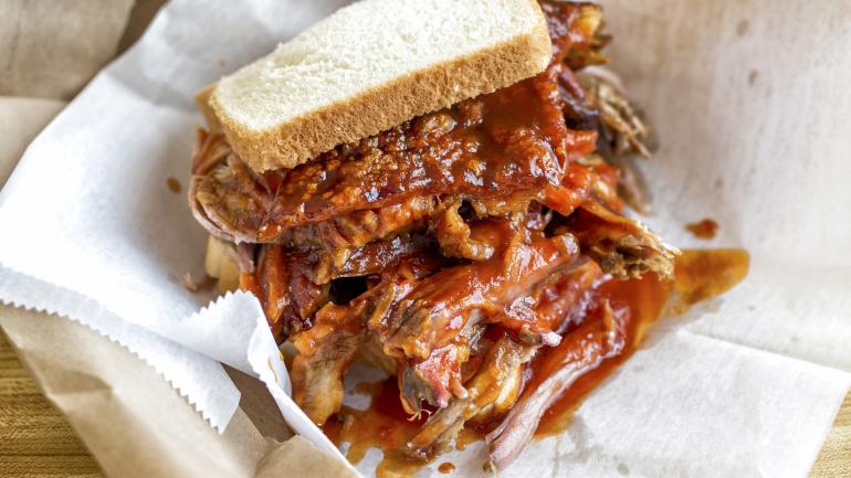 A no-frills, all-flavor pulled pork sandwich at Lannie’s Bar-B-Q Spot A no-frills, all-flavor pulled pork sandwich at Lannie’s Bar-B-Q Spot