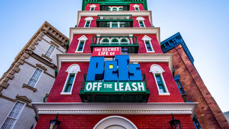 Entrance to The Secret Life of Pets: Off the Leash! ride Entrance to The Secret Life of Pets: Off the Leash! ride
