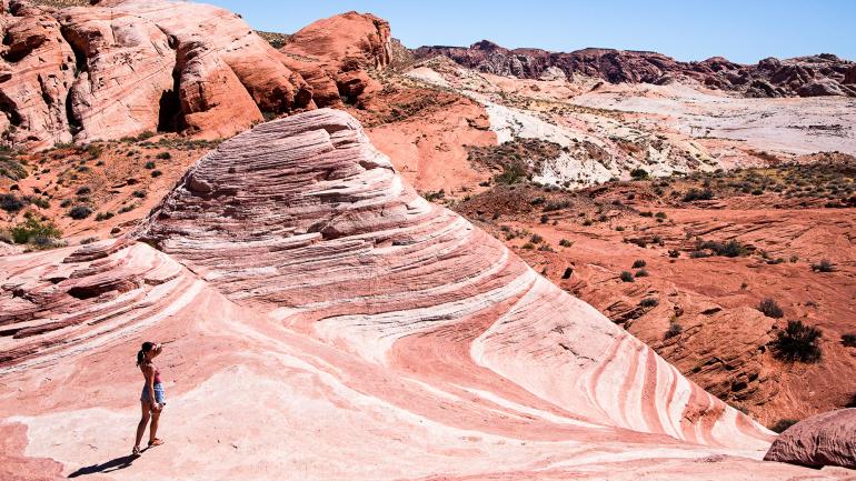Taking in nature’s red hues in Valley of Fire State Park Taking in nature’s red hues in Valley of Fire State Park