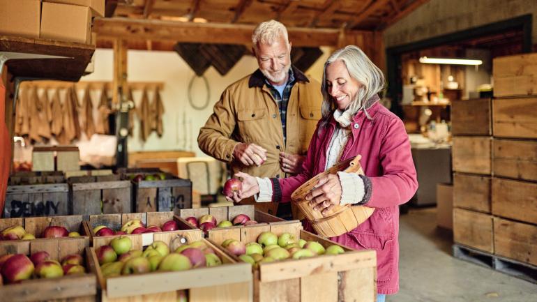 Enjoying local bounty at one of Maine’s farms Enjoying local bounty at one of Maine’s farms