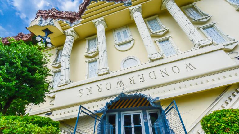 The distinct upside-down façade of WonderWorks Orlando The distinct upside-down façade of WonderWorks Orlando