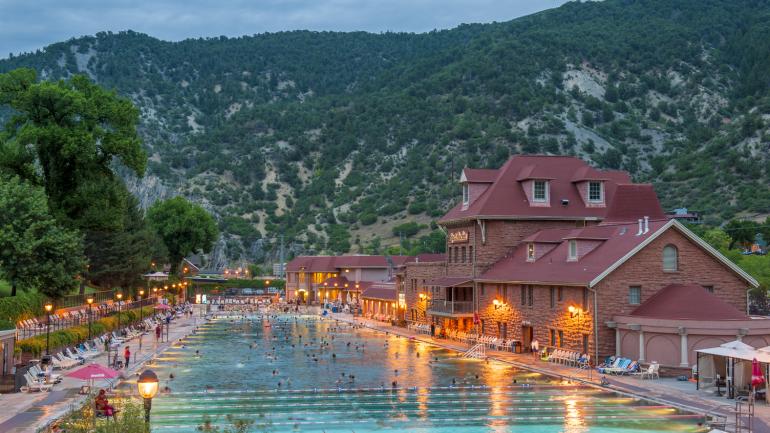 Hot springs pool at award-winning Glenwood Hot Springs Hot springs pool at award-winning Glenwood Hot Springs