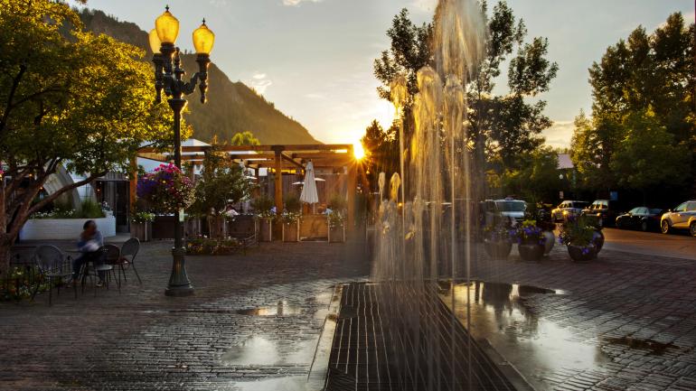 Patio dining at sunset in downtown Aspen Patio dining at sunset in downtown Aspen