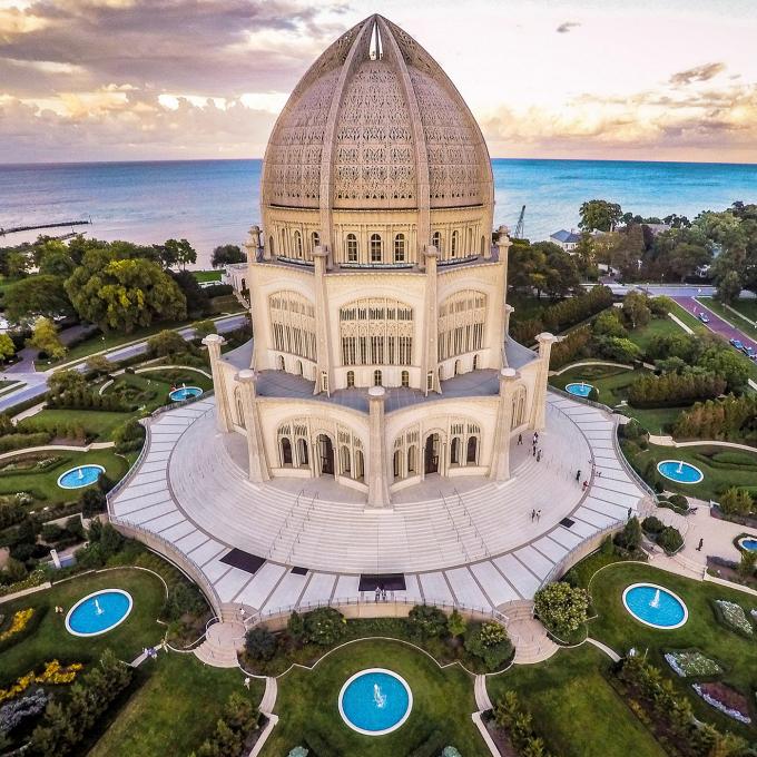 Wilmette’s Baha’i House of Worship Wilmette’s Baha’i House of Worship