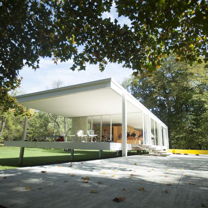 House designed by famous architect Ludwig Mies Van der Rohe House designed by famous architect Ludwig Mies Van der Rohe
