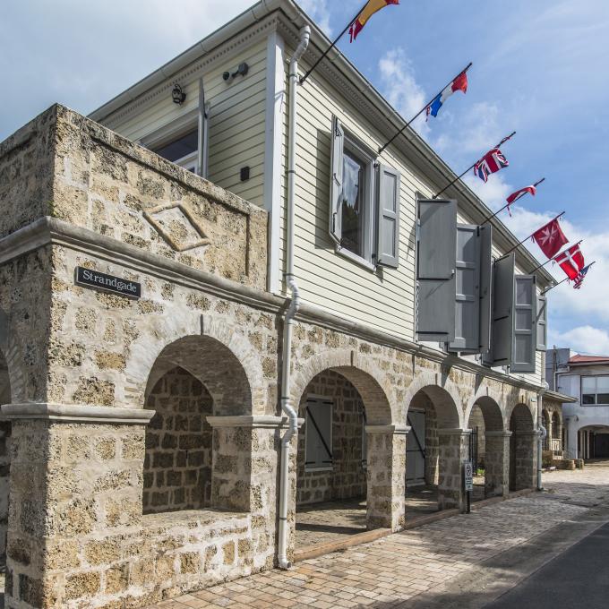 St. Croix is the only territory in the New World to have been ruled by seven nations: Spain, the Netherlands, England, France, Malta, Denmark and the USA. St. Croix is the only territory in the New World to have been ruled by seven nations: Spain, the Netherlands, England, France, Malta, Denmark and the USA.
