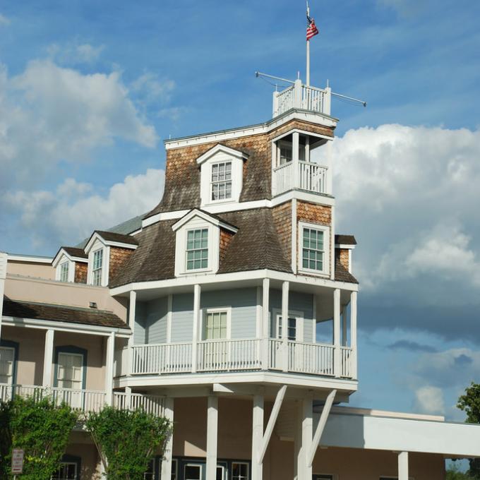 Nimitz Hotel 酒店的悠久历史可以追溯到 19 世纪 40 年代,接待过尤利西斯·S·格兰特和罗伯特·爱德华·李等诸多名人。这里也是太平洋战争国家博物馆所在地。 Nimitz Hotel 酒店的悠久历史可以追溯到 19 世纪 40 年代,接待过尤利西斯·S·格兰特和罗伯特·爱德华·李等诸多名人。这里也是太平洋战争国家博物馆所在地。