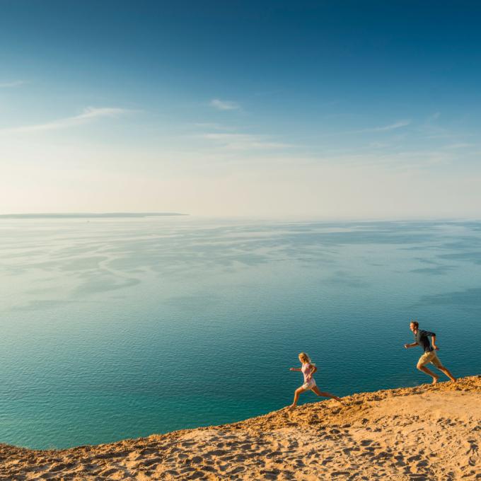 Exploring Sleeping Bear Dunes National Lakeshore Exploring Sleeping Bear Dunes National Lakeshore