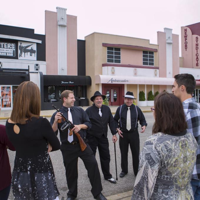 Re-enactors on an American Legacy Tour in Northern Kentucky replay scenes from the city’s gambling era Re-enactors on an American Legacy Tour in Northern Kentucky replay scenes from the city’s gambling era