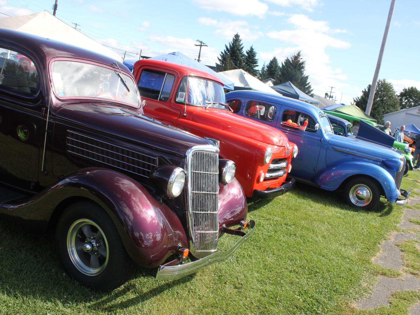 Farbenfrohe Autos beim Street Rods Nationals North Farbenfrohe Autos beim Street Rods Nationals North