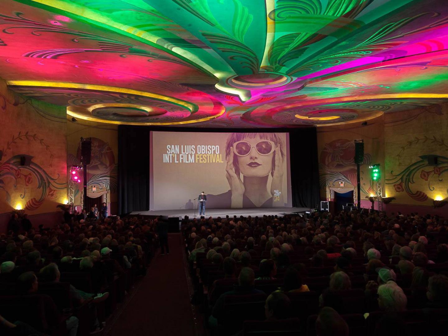 Aufführung im Fremont Theatre im Rahmen des internationalen Filmfestivals San Luis Obispo, Kalifornien Aufführung im Fremont Theatre im Rahmen des internationalen Filmfestivals San Luis Obispo, Kalifornien