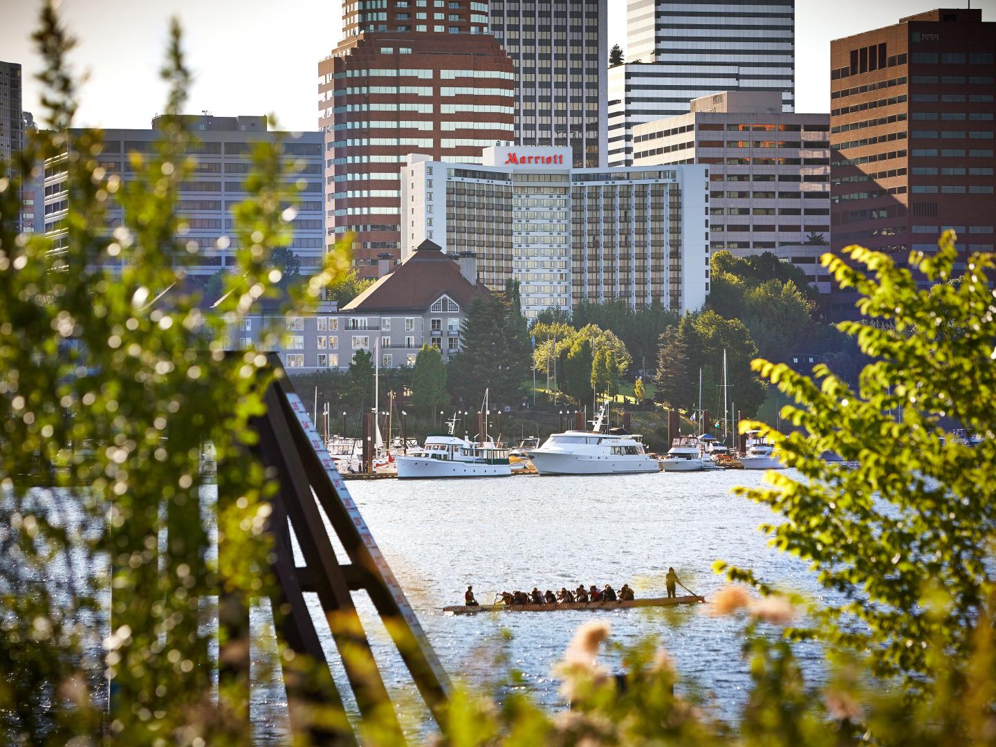 Das Dragon Boat Festival in Portland, Oregon Das Dragon Boat Festival in Portland, Oregon