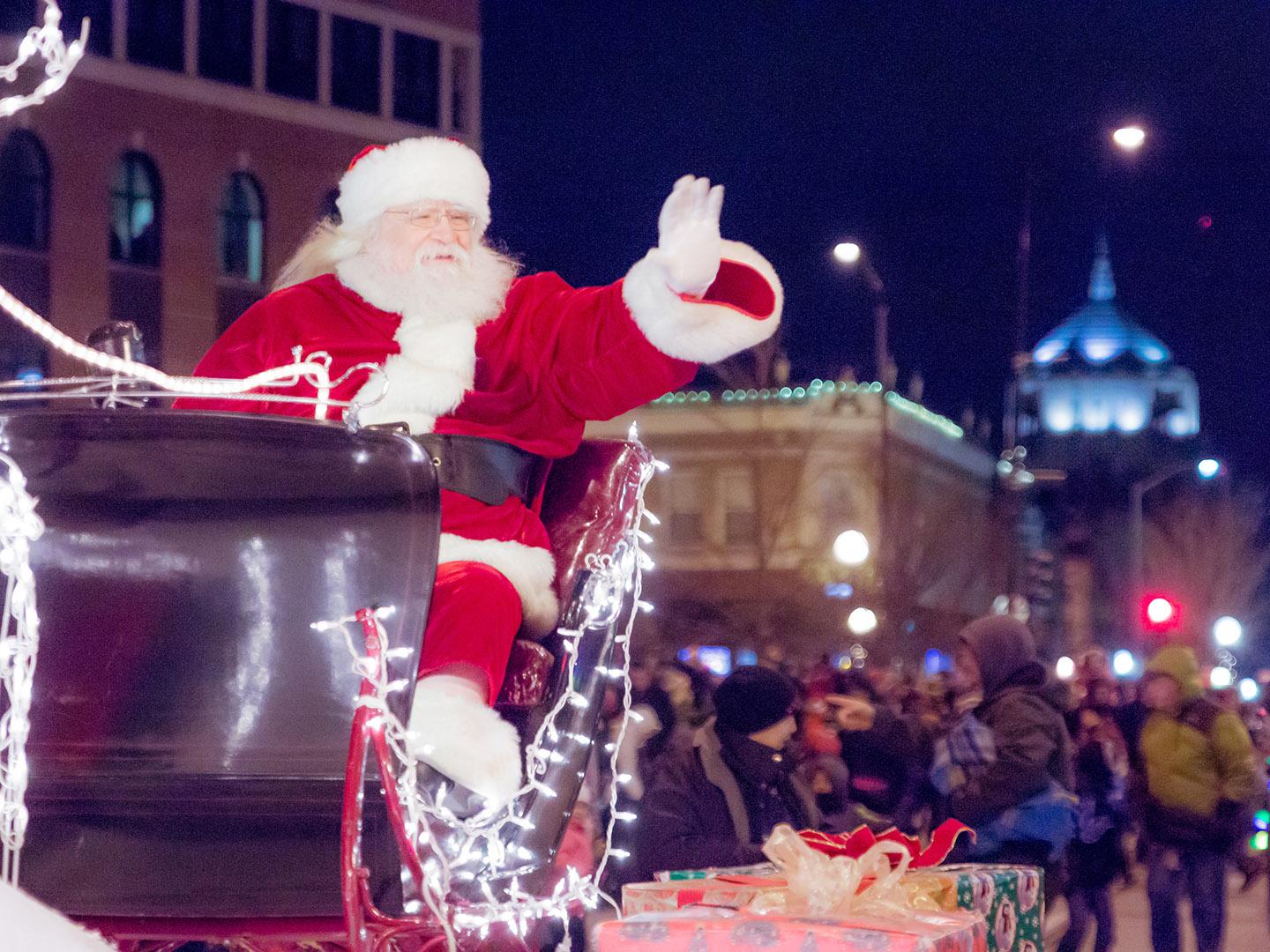 La Parade of Lights à Champaign, Illinois La Parade of Lights à Champaign, Illinois
