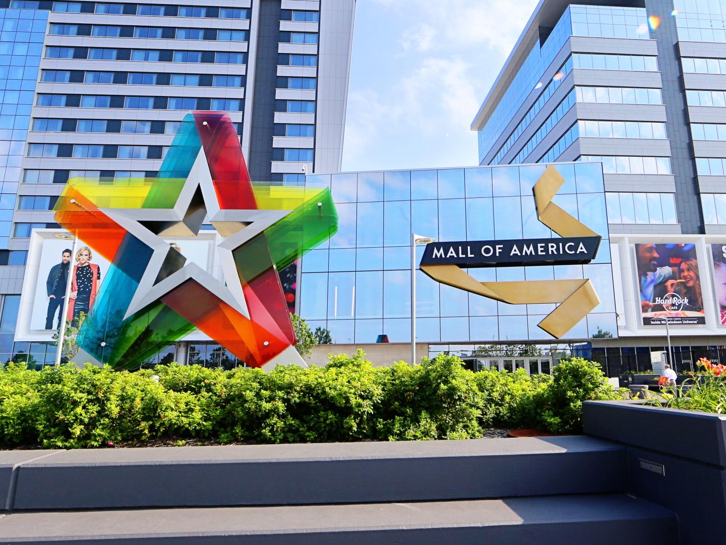 Exterior of Mall of America Exterior of Mall of America