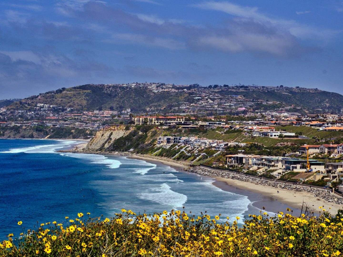 Vue sur l’océan Pacifique depuis Dana Point Headlands en Californie Vue sur l’océan Pacifique depuis Dana Point Headlands en Californie