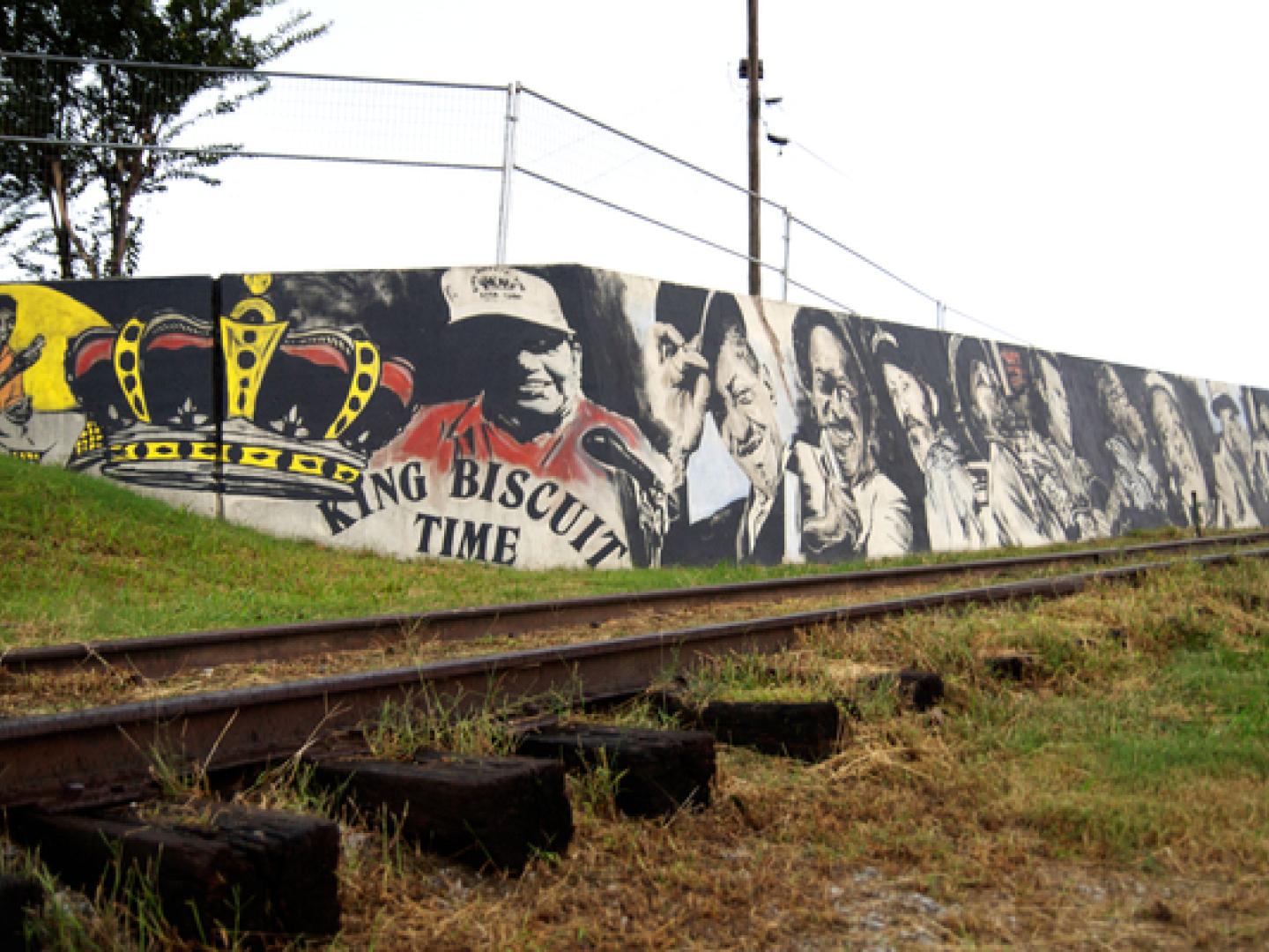Fresque à l’honneur du King Biscuit Blues Festival dans l’Arkansas Fresque à l’honneur du King Biscuit Blues Festival dans l’Arkansas