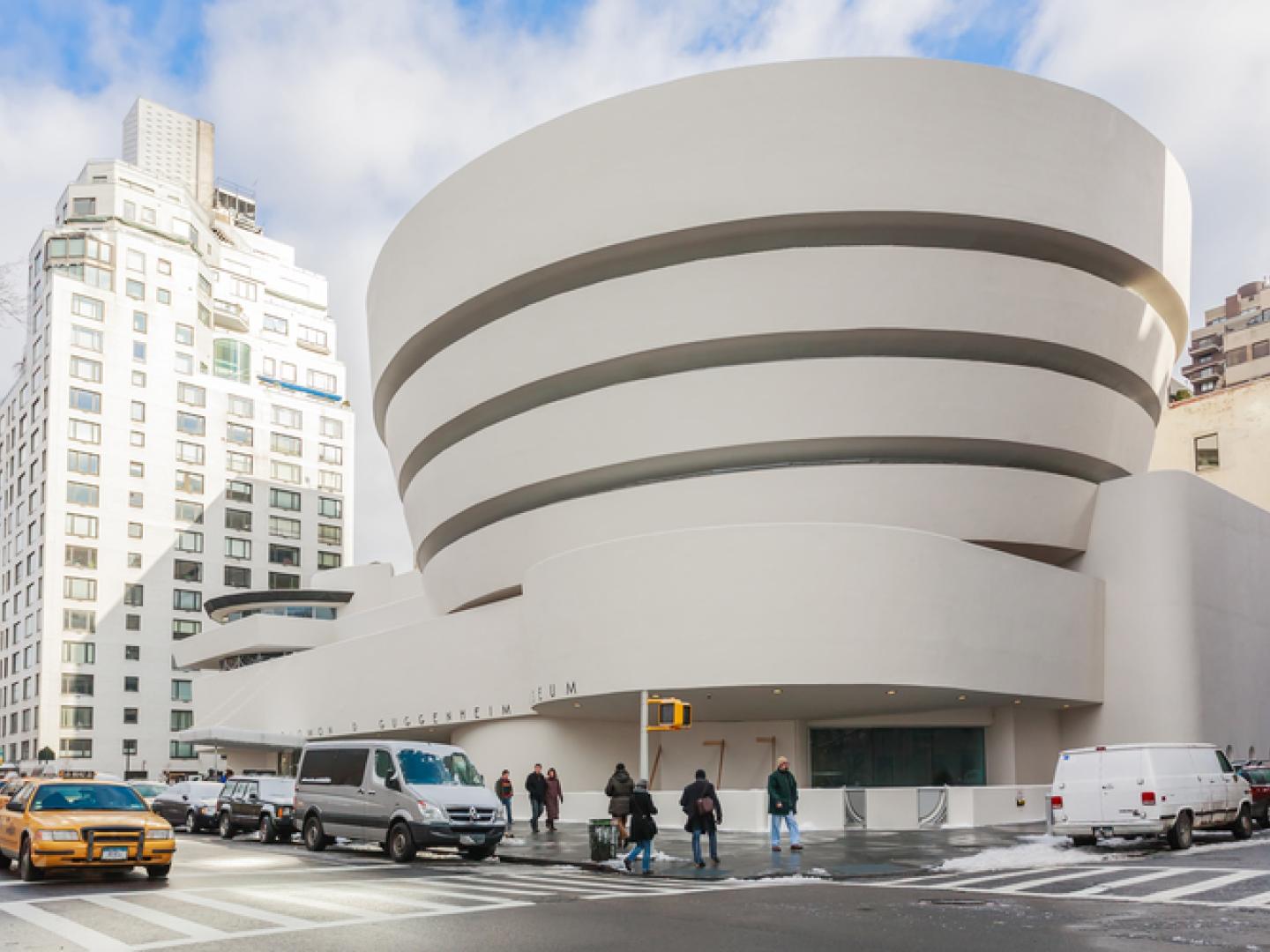 Le Guggenheim Museum dans la Cinquième Avenue à New York, État de New York Le Guggenheim Museum dans la Cinquième Avenue à New York, État de New York