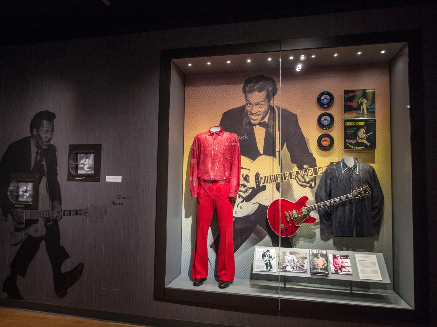Expositions au National Blues Museum de Saint-Louis, dans le Missouri Expositions au National Blues Museum de Saint-Louis, dans le Missouri