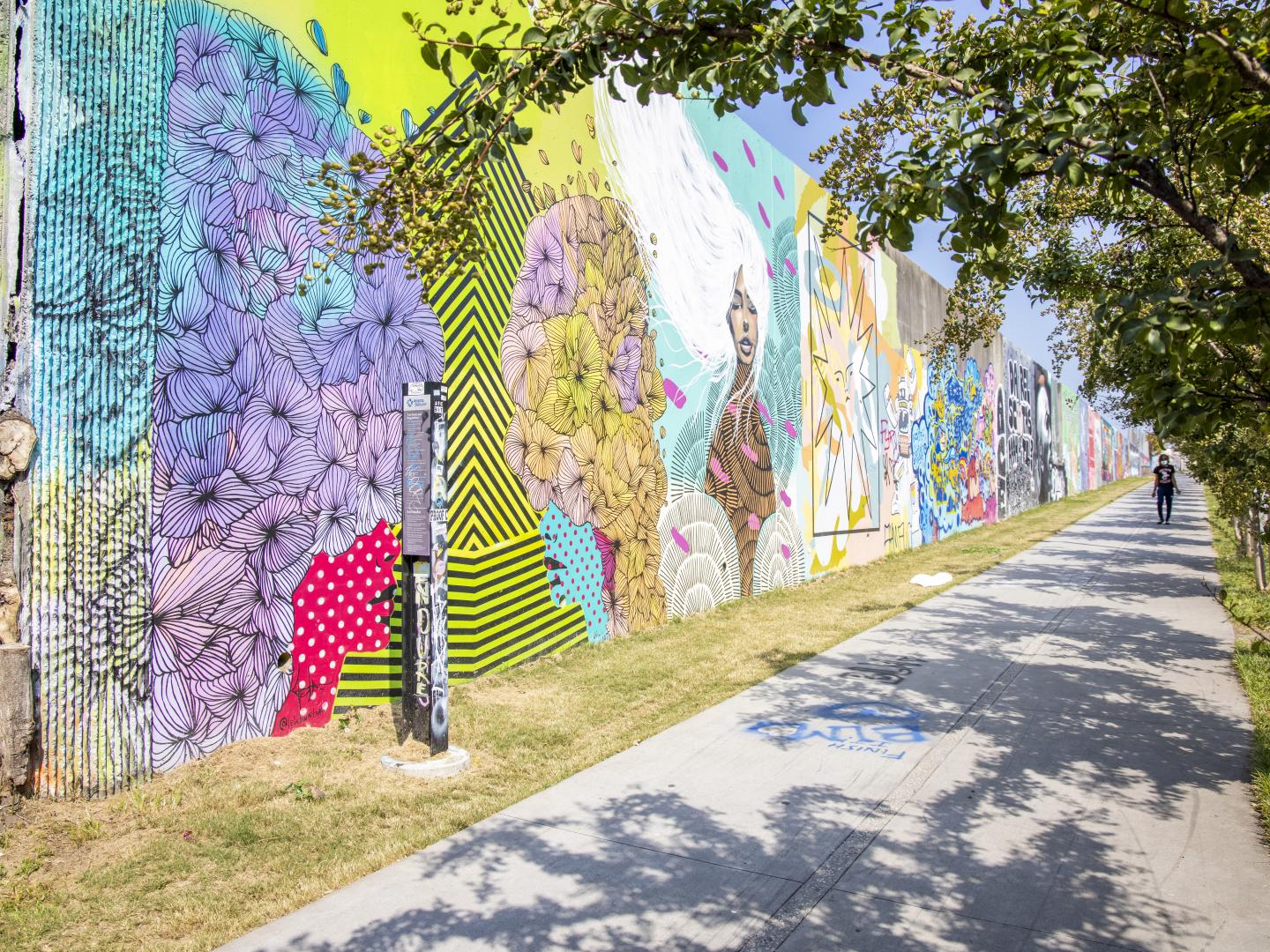 Mural art along the BeltLine in Atlanta, Georgia Mural art along the BeltLine in Atlanta, Georgia